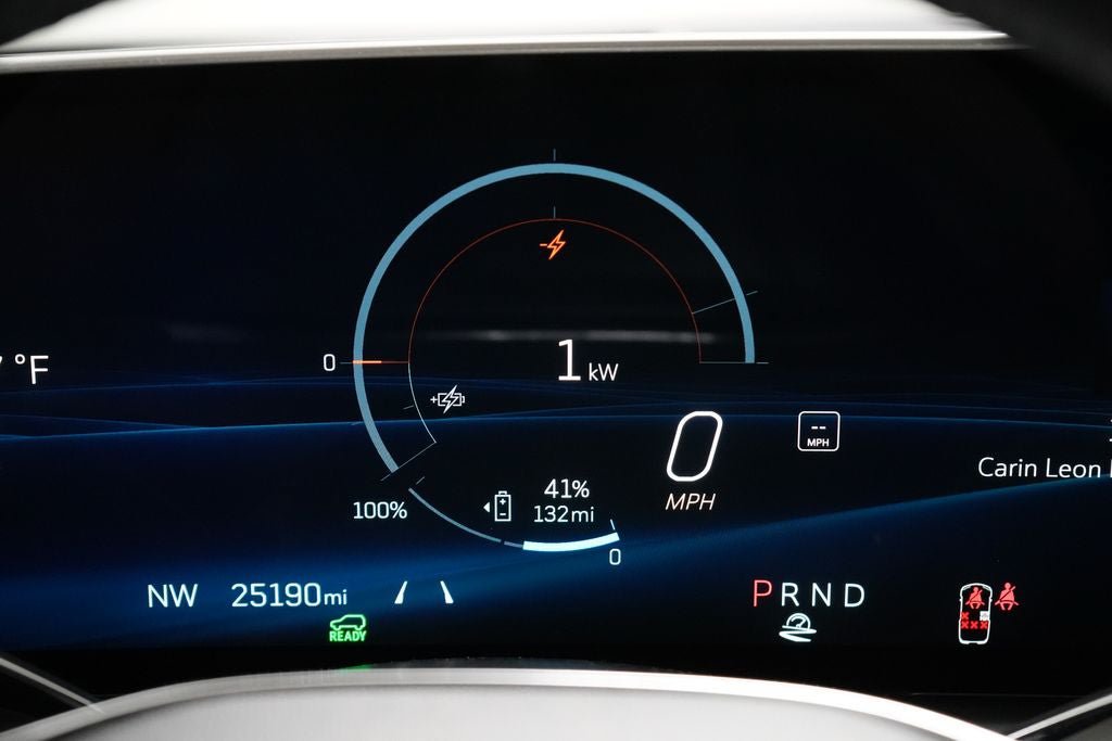 Used 2024 Cadillac Lyriq Luxury AWD/4WD image 16