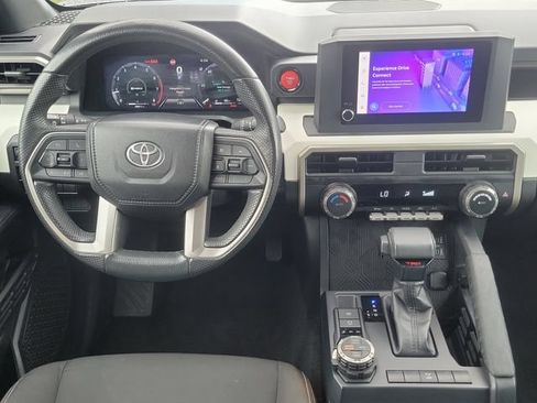 Used 2024 Toyota Tacoma TRD Off-Road AWD/4WD image 14