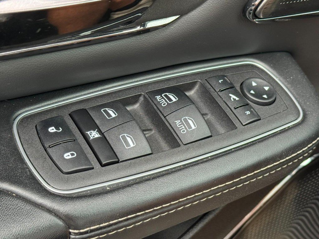 Used 2023 RAM 1500 Limited AWD/4WD image 27