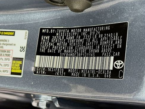 Used 2024 Toyota Corolla LE image 31