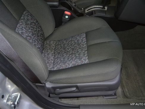 Used 2004 Pontiac Grand Prix GT w/ Drivers Package FWD image 16