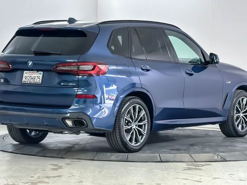 Used 2023 BMW X5 xDrive45e w/ Executive Package AWD/4WD image 2