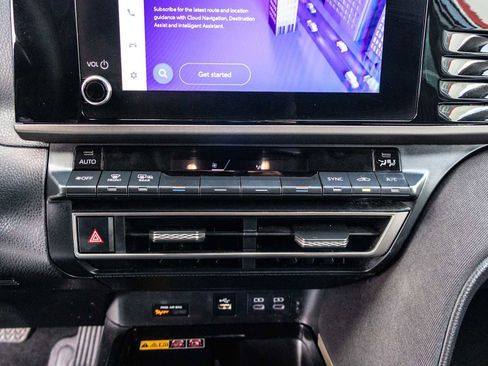 Certified 2025 Toyota Camry LE FWD image 28