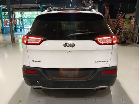 Used 2016 Jeep Cherokee Limited AWD/4WD image 7