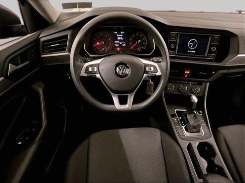Used 2021 Volkswagen Jetta S image 5