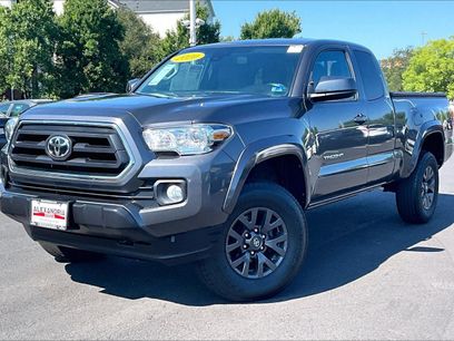 Used 2020 Toyota Tacoma SR5 w/ SR5 Appearance Package (SM)