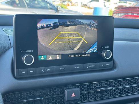 Used 2024 Honda HR-V LX image 23