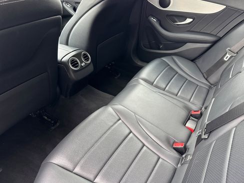 Used 2021 Mercedes-Benz C 300 Sedan image 28