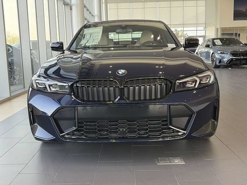 Used 2026 BMW 330i Sedan w/ M Sport Package RWD image 2