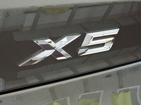 Certified 2026 BMW X5 xDrive40i AWD/4WD image 36