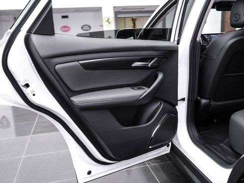 Used 2023 VinFast VF 8 Eco AWD/4WD image 46