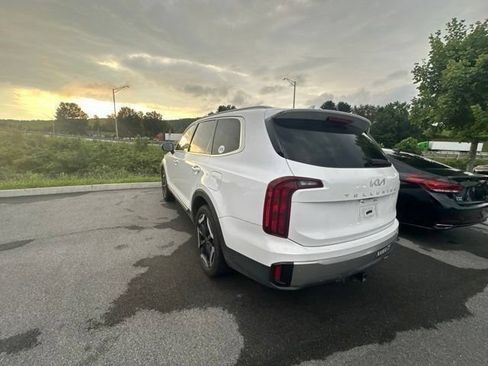 Used 2025 Kia Telluride S FWD image 21