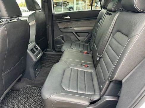 Used 2022 Volkswagen Atlas Cross Sport SEL Premium R-Line AWD/4WD image 33