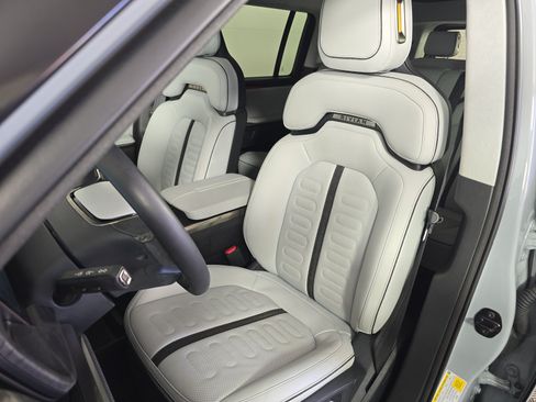 Used 2023 Rivian R1S Launch Edition AWD/4WD image 20