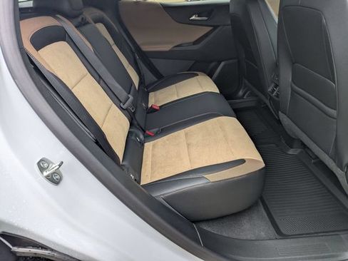 New 2026 Chevrolet Equinox ACTIV w/ Convenience Package III AWD/4WD image 33