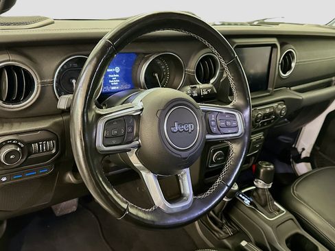 Used 2022 Jeep Wrangler Unlimited Sahara w/ Cold Weather Group AWD/4WD image 18