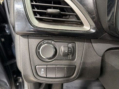 Used 2021 Chevrolet Spark LT image 11