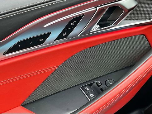 Used 2021 BMW M850i xDrive M850i xDrive w/ M Carbon Exterior Package image 18