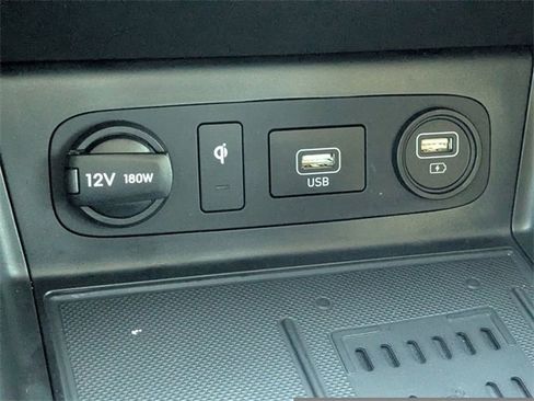 Used 2023 Hyundai Sonata Limited image 23