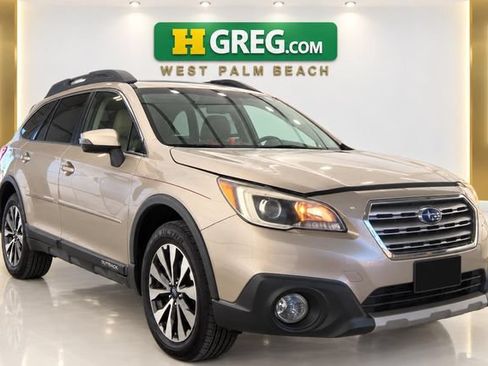 Used 2017 Subaru Outback 2.5i Limited AWD/4WD image 4