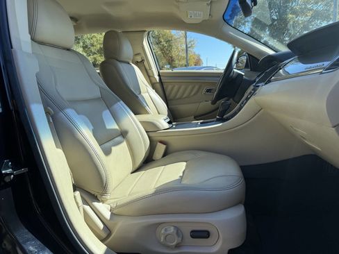 Used 2017 Ford Taurus SEL w/ Equipment Group 201A image 12