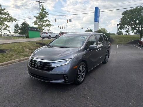Used 2023 Honda Odyssey Touring image 6