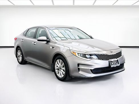 Used 2016 Kia Optima EX FWD image 3