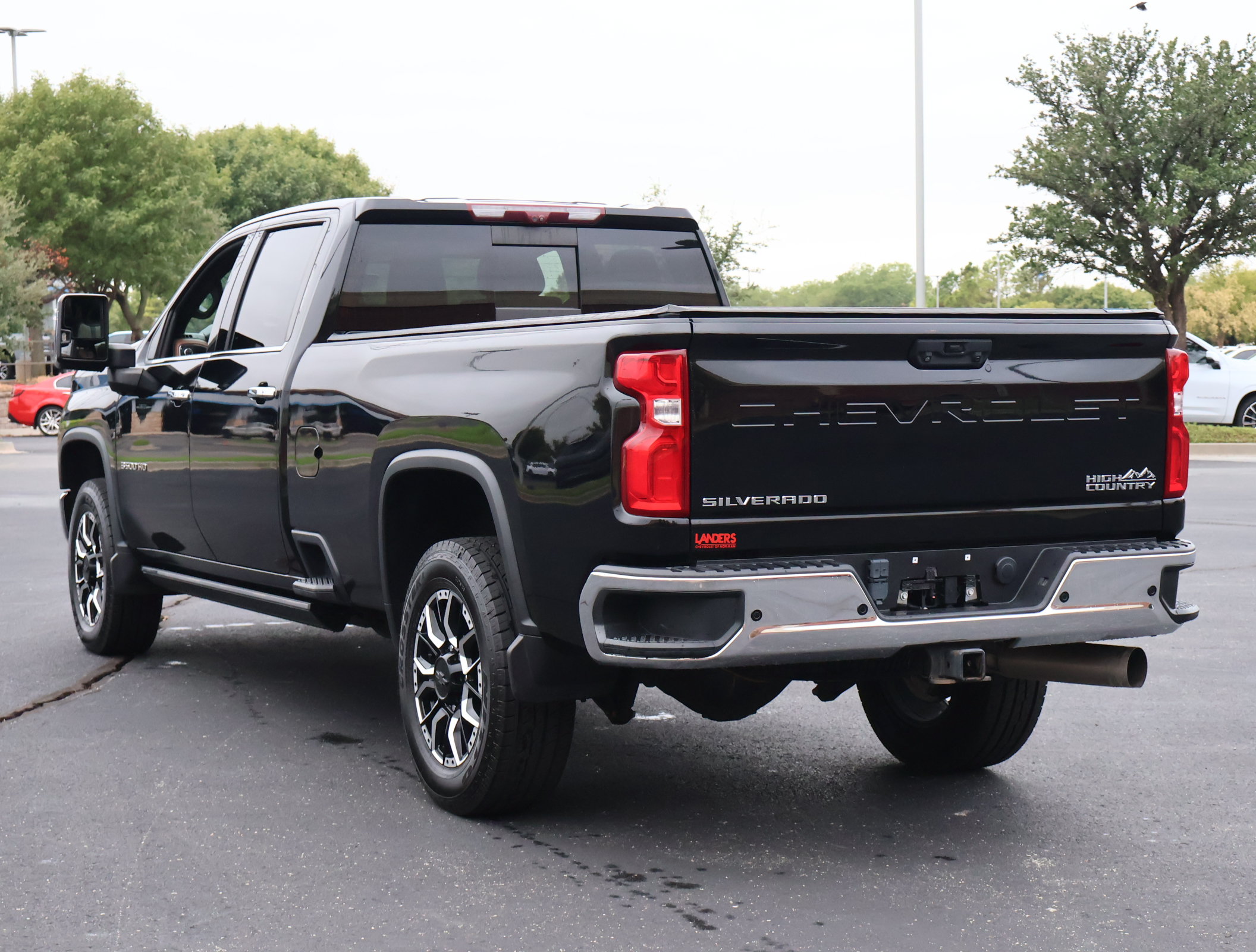 Used 2022 Chevrolet Silverado 3500 High Country AWD/4WD image 7