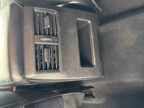 Used 2023 Mitsubishi Outlander SE AWD/4WD image 16