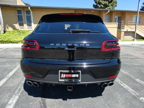 Used 2018 Porsche Macan Sport Edition image 10