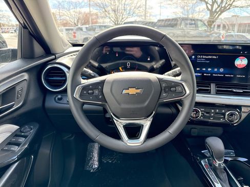 New 2026 Chevrolet Trax LT w/ Driver Confidence Package image 15