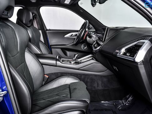 Used 2023 BMW XM image 26