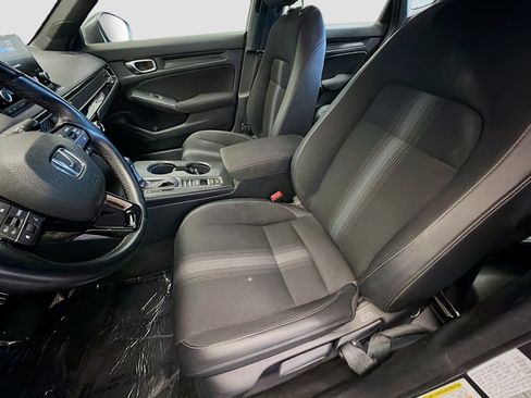 Used 2025 Honda Civic Sport image 11
