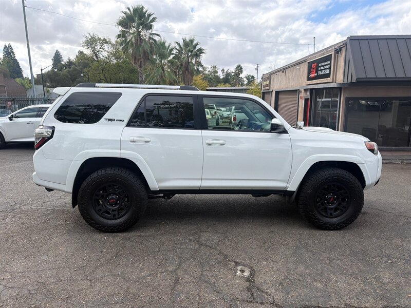 Used 2015 Toyota 4Runner TRD Pro AWD/4WD image 7