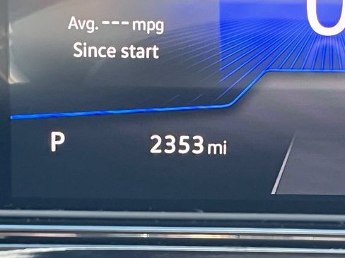 Certified 2025 Volkswagen Taos S AWD/4WD image 24