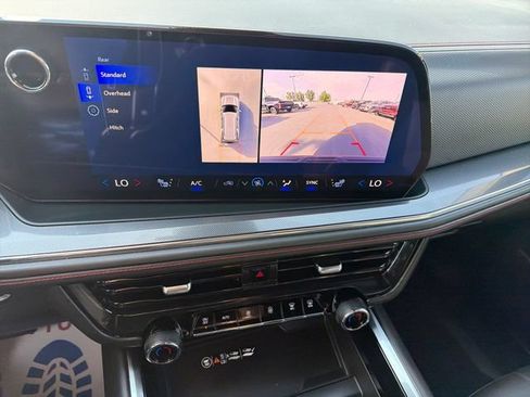 Used 2025 Chevrolet Tahoe RST w/ Comfort Package AWD/4WD image 19