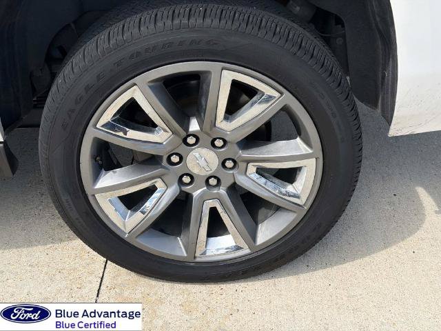 Used 2020 Chevrolet Suburban Premier RWD image 7