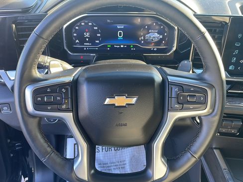 Used 2024 Chevrolet Silverado 1500 LTZ image 10