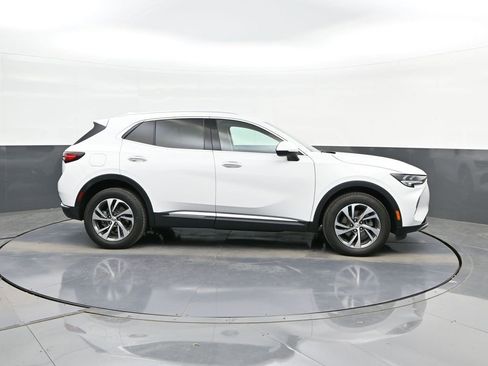 Used 2023 Buick Envision Essence image 24