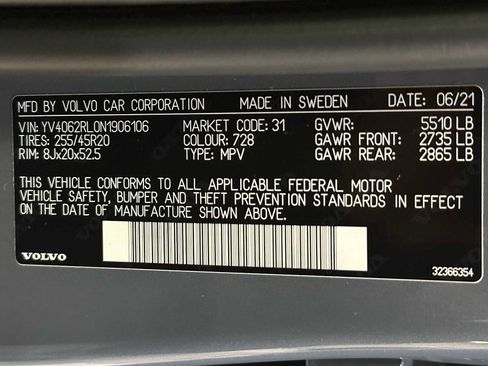 Used 2022 Volvo XC60 B6 Inscription w/ Climate Package image 30