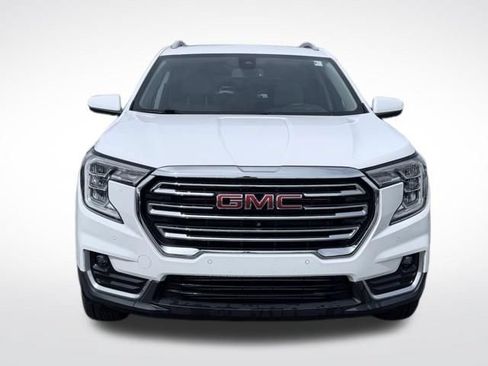 Used 2023 GMC Terrain SLT w/ Tech Package AWD/4WD image 2