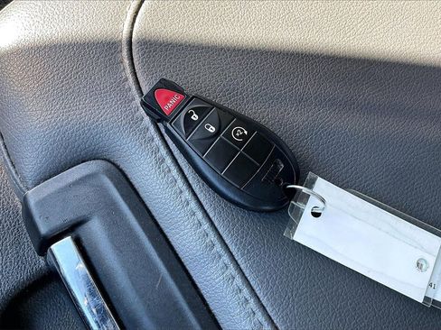 Used 2019 RAM 1500 Big Horn image 34