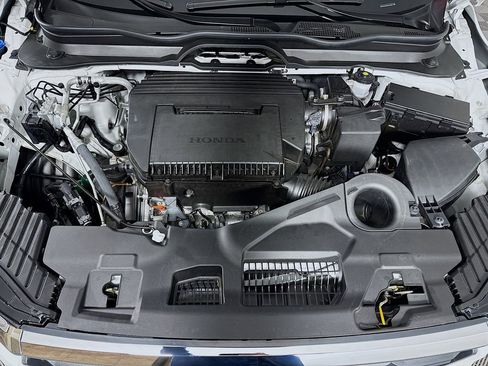 Used 2025 Honda Pilot EX-L image 30