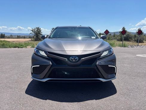 Used 2024 Toyota Camry XSE w/ Navigation Package FWD image 9