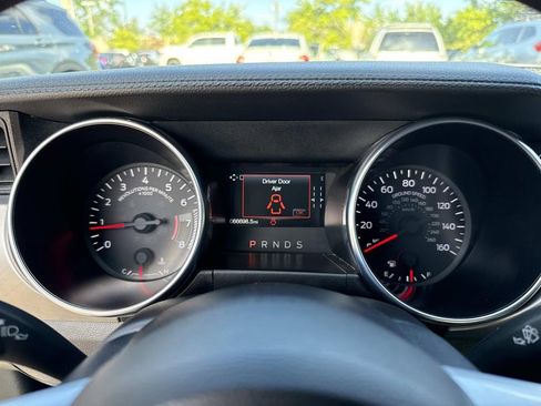 Used 2023 Ford Mustang Premium image 31