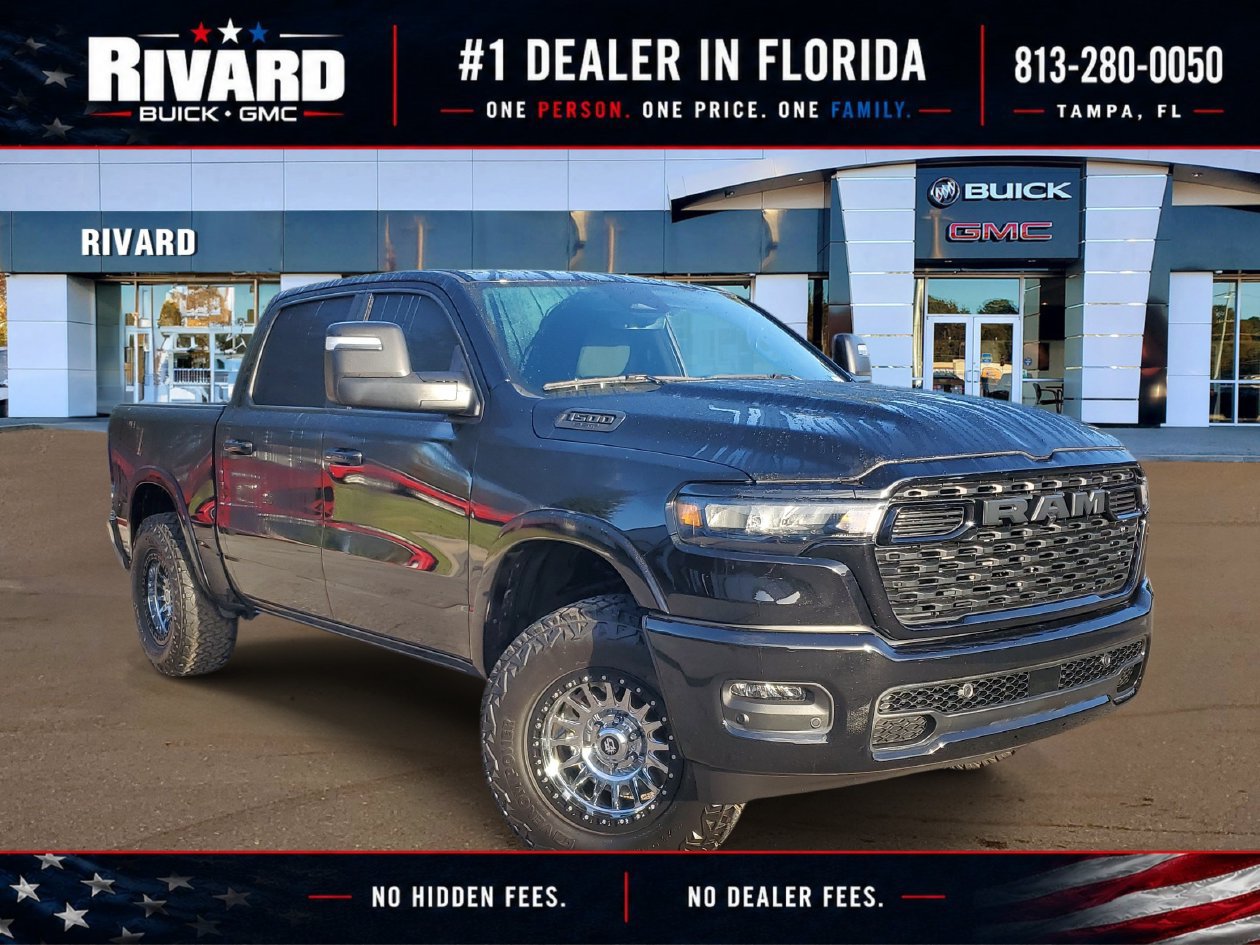 Used 2025 RAM 1500 Big Horn AWD/4WD image 1