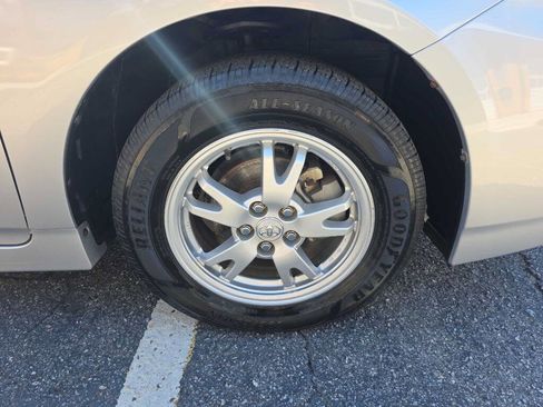 Used 2011 Toyota Prius One image 24