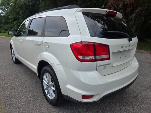 Used 2014 Dodge Journey SXT FWD image 5