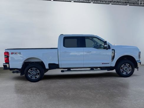 Used 2024 Ford F350 Lariat image 6