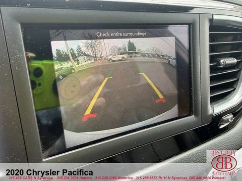 Used 2020 Chrysler Pacifica Touring-L image 23